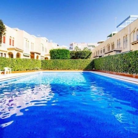 Villa Magerit, Entire Home 5 Minutes Easy Walk To Sandy Beach La Mata  Dış mekan fotoğraf