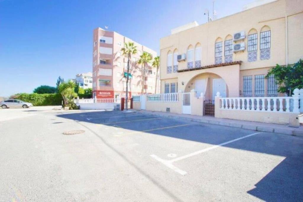 Villa Magerit, Entire Home 5 Minutes Easy Walk To Sandy Beach La Mata  Dış mekan fotoğraf